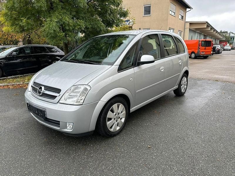 Silber Gebraucht 2004 Opel Meriva Basis Van / Kleinbus | 1.499 € (Guter Preis) - Bild 1/4