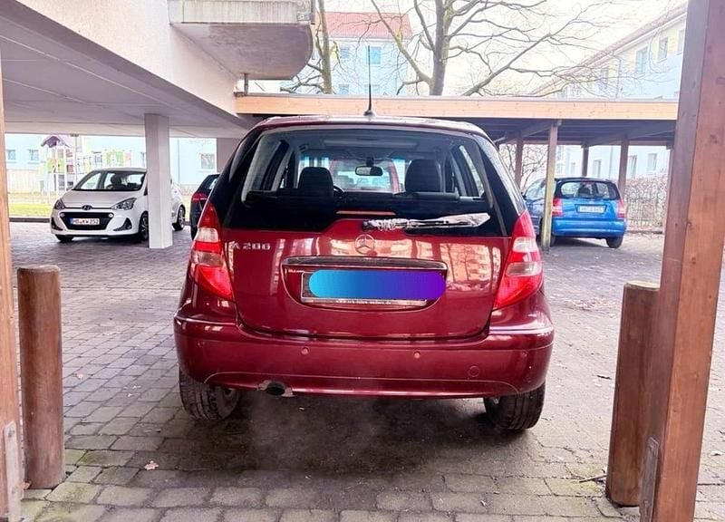 Gebraucht Mercedes A200 116 PS (85 kW) 2007 Rot Limousine