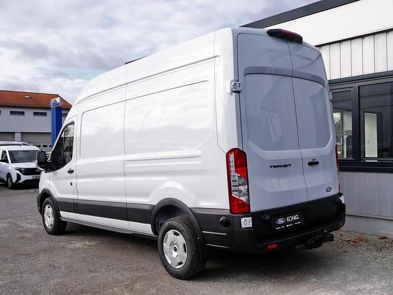 Neu Ford Transit Trend 131 PS (96 kW) 2025 Weiß