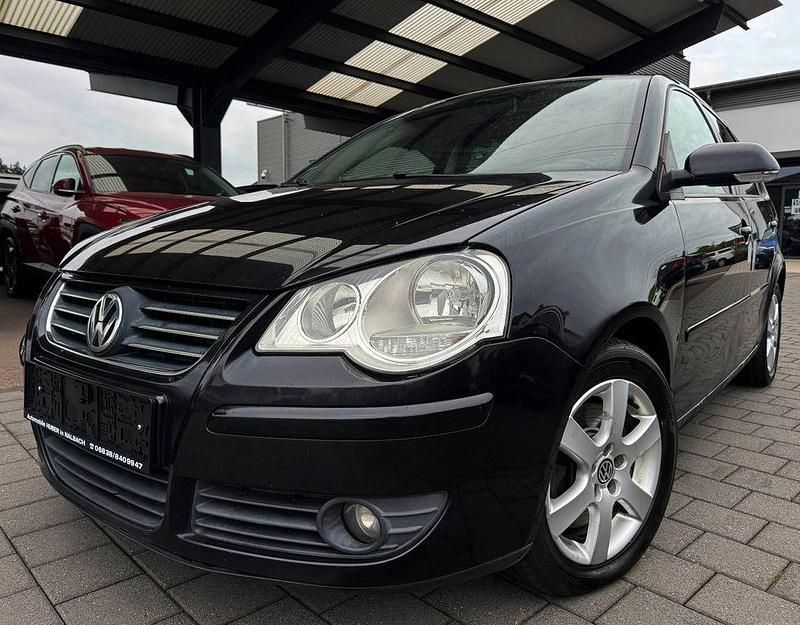 Schwarz Gebraucht 2006 VW Polo Sportline Limousine | 3.900 € - Bild 1/4
