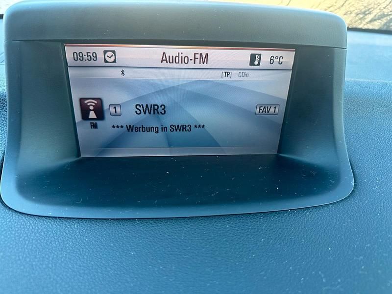 Gebraucht Opel Meriva 140 PS (102 kW) 2011 Blau Van / Kleinbus