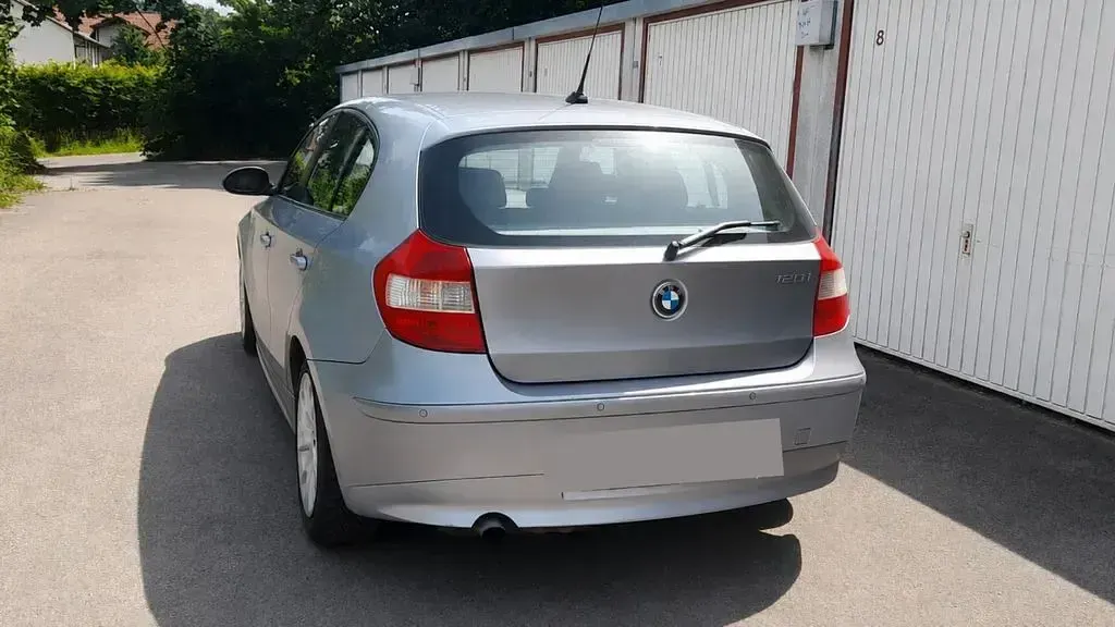 Gebraucht BMW 120 150 PS (110 kW) 2004 Silber Kleinwagen