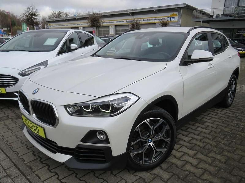 Gebraucht BMW X2 Advantage 231 PS (169 kW) 2020 Mineralweiss metallic SUV
