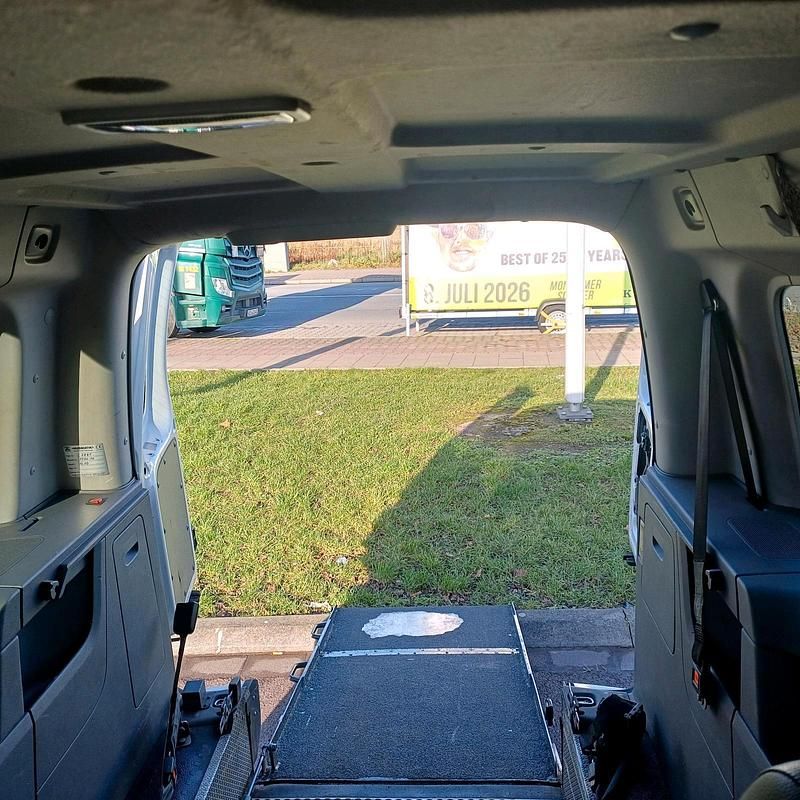 Gebraucht VW Caddy Maxi 105 PS (77 kW) 2009 Weiß Van / Kleinbus