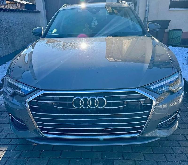 Gebraucht Audi A6 Sport 204 PS (150 kW) 2022 Grau Kombi