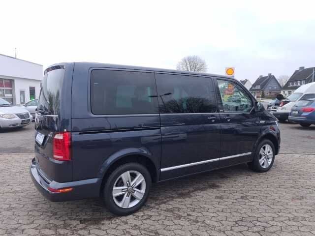 Gebraucht VW T6 Generation Six 150 PS (110 kW) 2015 Blau metallic Van