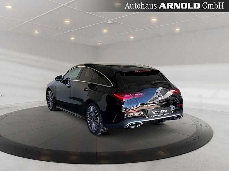 Gebraucht Mercedes CLA250 AMG line 224 PS (164 kW) 2024 Kosmosschwarz Limousine