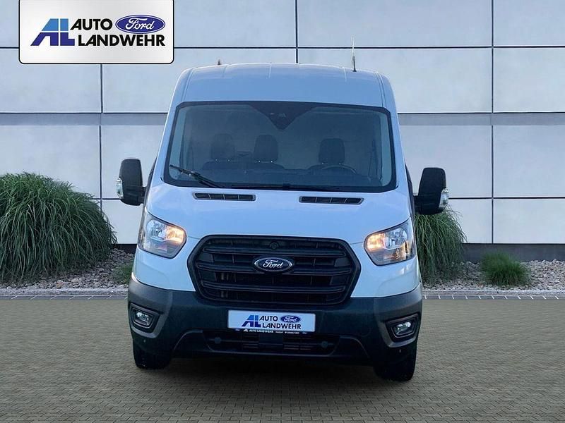 Gebraucht Ford Transit Trend 131 PS (96 kW) 2023 Weiss Van