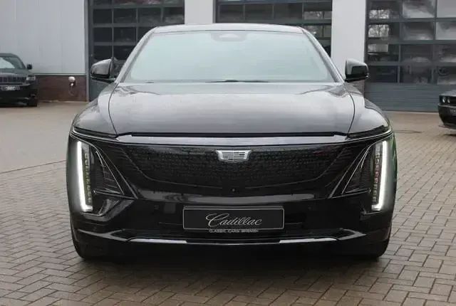 Gebraucht Cadillac LYRIQ 382 kW (520 PS) 2024 Schwarz SUV