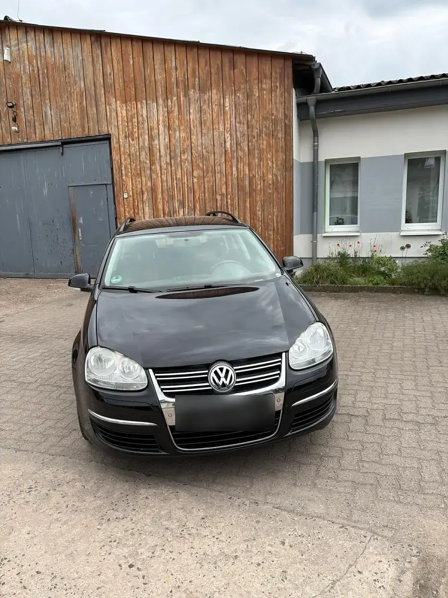 Usata VW Golf VI 122 CV (89 kW) 2009 Nero Utilitaria
