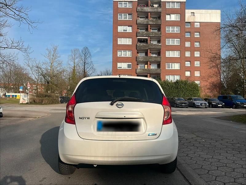 Gebraucht Nissan Note 90 PS (66 kW) 2013 Weiß Kleinwagen