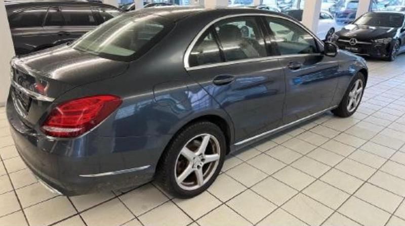 Gebraucht Mercedes C180 Avantgarde 156 PS (114 kW) 2015 Grau Limousine