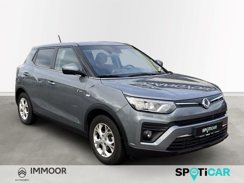 Gebraucht Ssangyong (KGM) Tivoli 163 PS (119 kW) 2024 Grau SUV