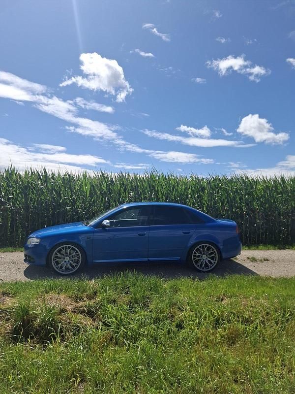 Blau Gebraucht 2005 Audi S4 Limousine | 19.500 € - Bild 1/4
