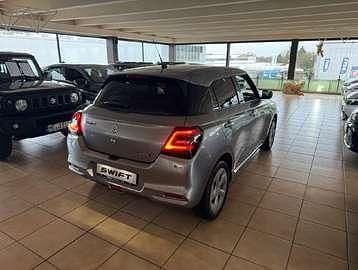 Neu Suzuki Swift Comfort 83 PS (61 kW) 2025 Silber Kleinwagen