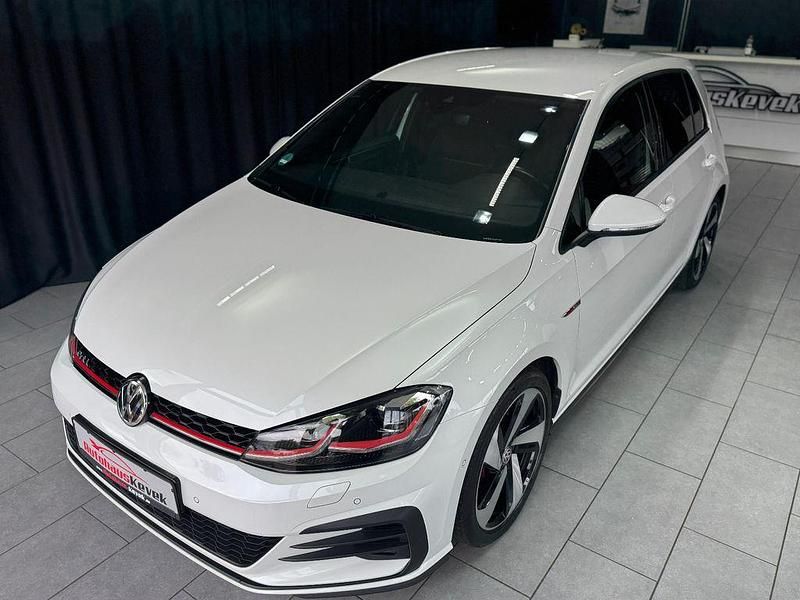 Weiß Gebraucht 2017 VW Golf VII GTI Limousine | 20.999 € (Fairer Preis) - Bild 1/4