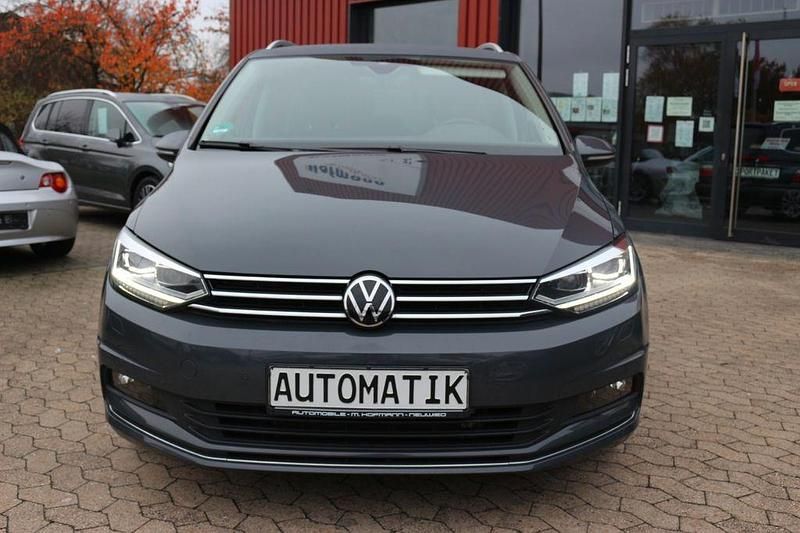 Gebraucht VW Touran Highline 150 PS (110 kW) 2021 Grau Van / Kleinbus