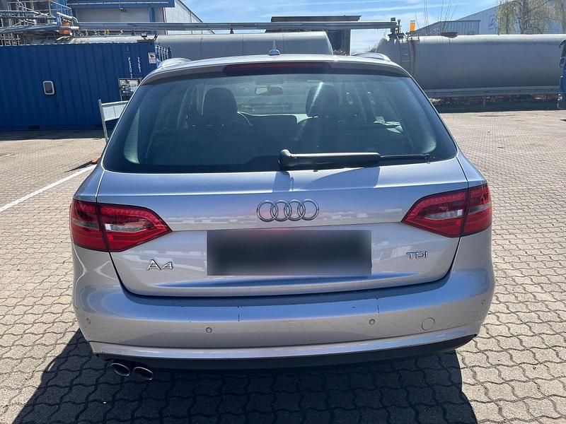 Gebraucht Audi A4 Ambition 150 PS (110 kW) 2015 Silber Kombi