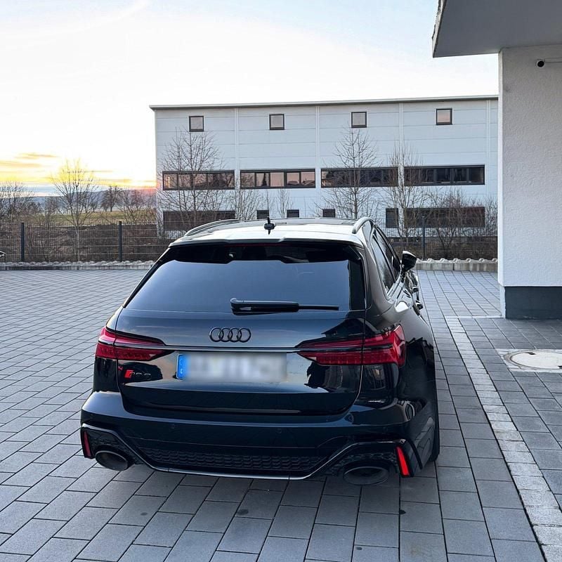 Gebraucht Audi RS6 Premium 780 PS (573 kW) 2022 Schwarz Kombi