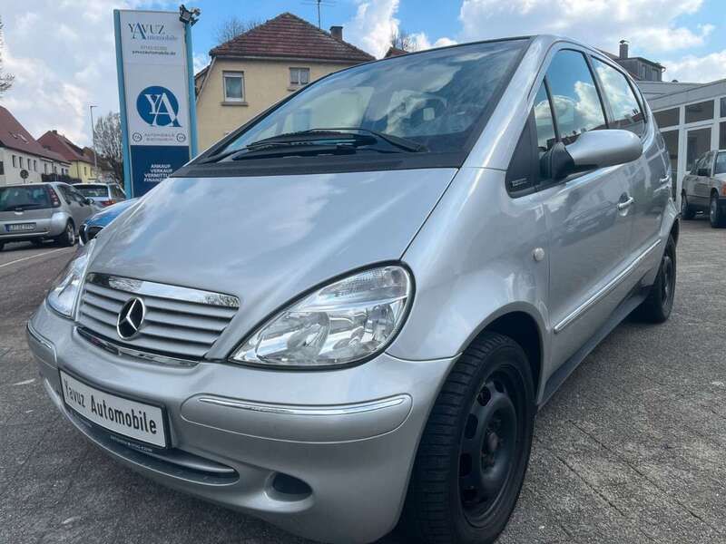 Silber Gebraucht 2002 Mercedes A160 Elegance Van / Kleinbus | 5.950 € - Bild 1/4