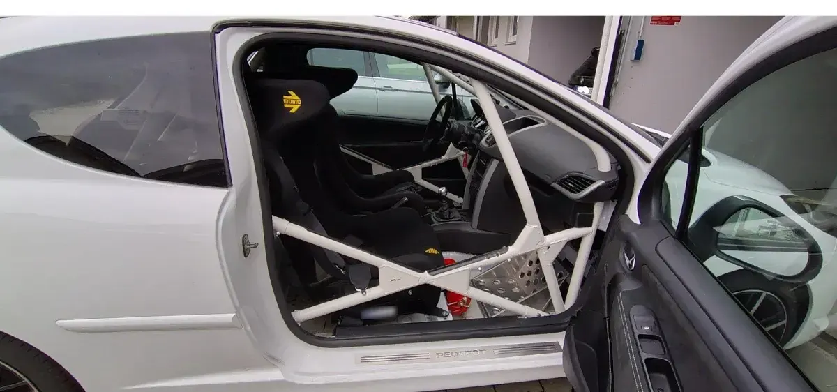 Gebraucht Peugeot 207 GTi 180 PS (132 kW) 2008 Kleinwagen