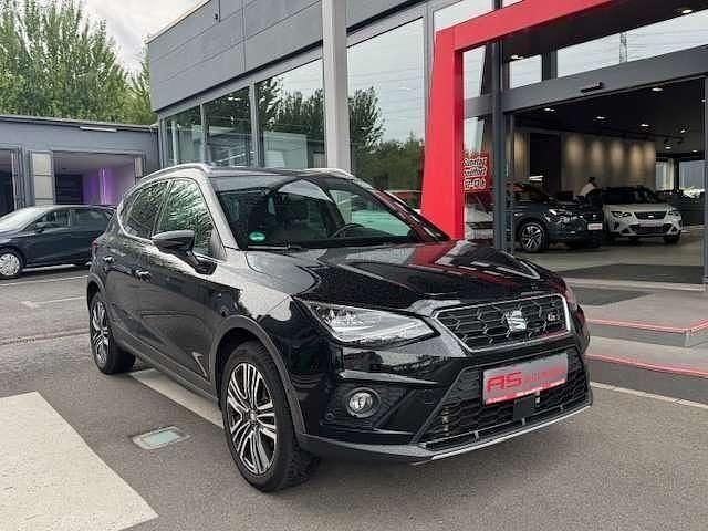Mitternachtsschwarz Gebraucht 2018 Cupra Arona SUV | 15.880 € - Bild 1/4