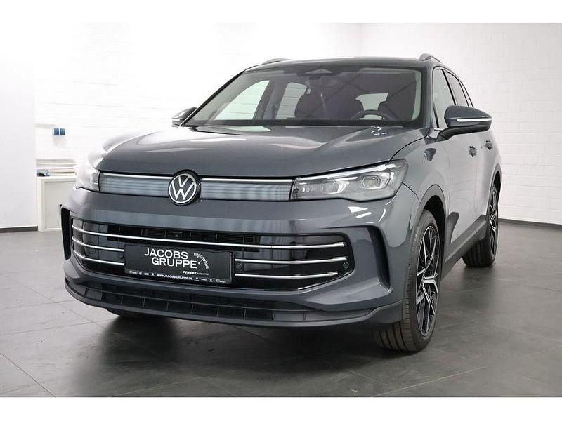 Usata VW Tiguan Elegance 150 CV (110 kW) 2024 Grigio SUV