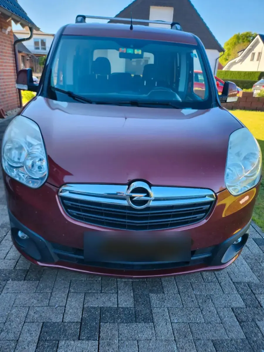 Second-hand Opel Combo 135 CP (99 kW) 2015 Andere farben Monovolum
