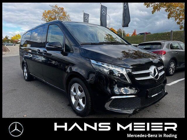 Schwarz Gebraucht 2023 Mercedes V300 Avantgarde Edition Van / Kleinbus | 55.490 € (Superpreis) - Bild 1/4
