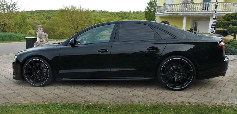 Gebraucht Audi S8 plus Sport 706 PS (519 kW) 2016 Schwarz Limousine