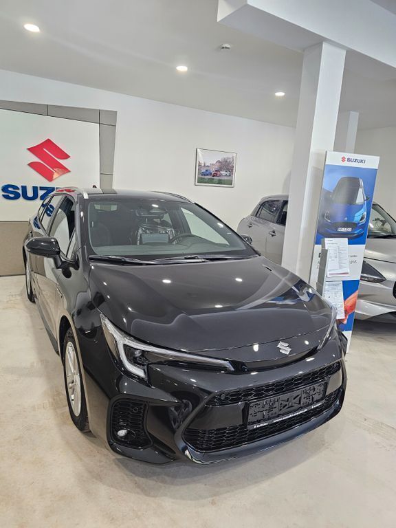 Schwarz Neu 2024 Suzuki Swace Comfort+ Limousine | 29.890 € - Bild 1/4