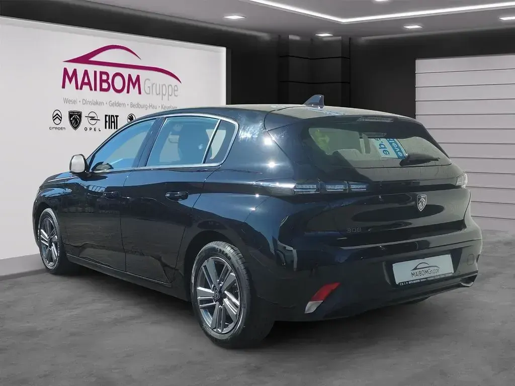 Gebraucht Peugeot 308 Active 131 PS (96 kW) 2023 Schwarz Limousine