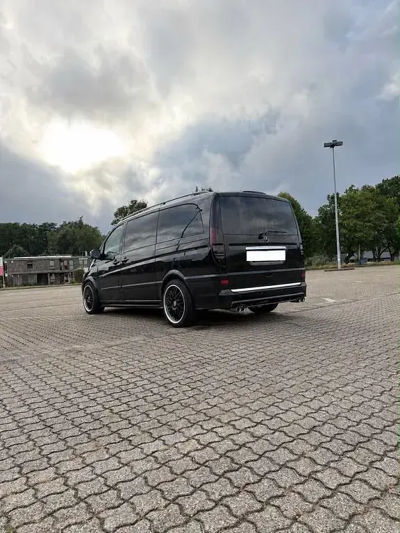 Gebraucht Mercedes Viano Avantgarde Edition 224 PS (164 kW) 2012 Schwarz Van / Kleinbus