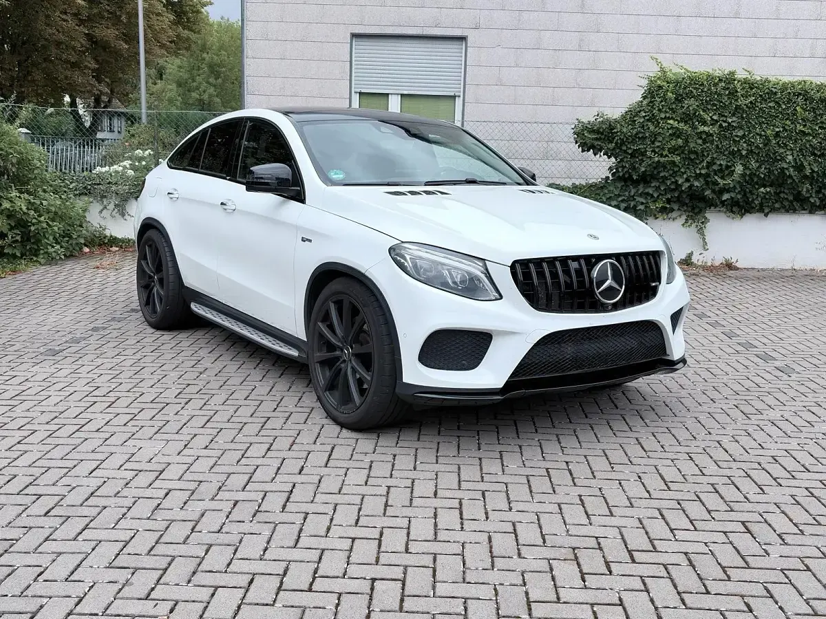 Gebraucht Mercedes GLE43 AMG AMG 367 PS (269 kW) 2017 Weiß SUV
