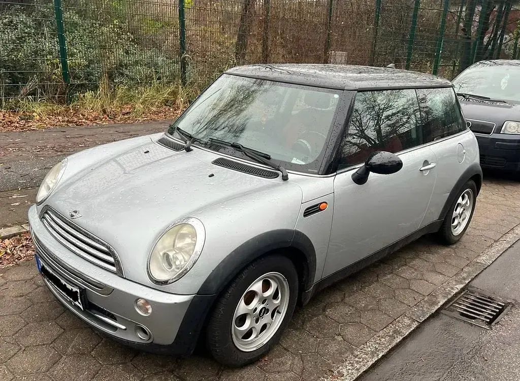 Usata Mini Cooper 116 CV (85 kW) 2004 Argento Utilitaria