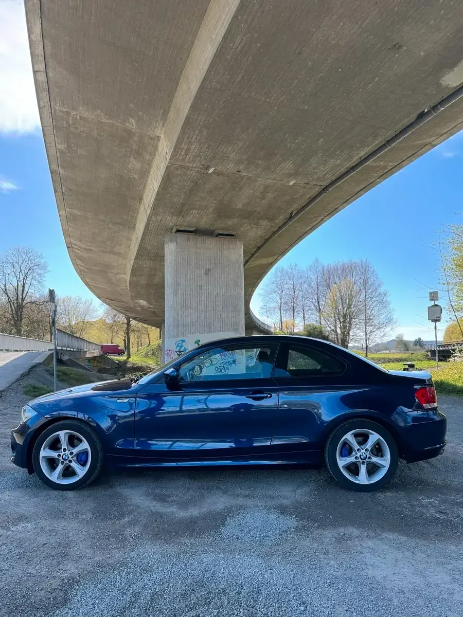 Gebraucht BMW 118 Coupé 143 PS (105 kW) 2013 Blau Coupé