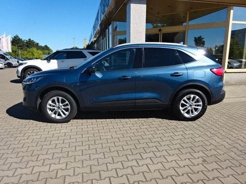 Gebraucht Ford Kuga Titanium 224 PS (164 kW) 2024 Blau SUV