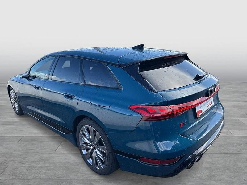 Gebraucht Audi A6 e-tron S-Line 280 kW (381 PS) 2025 Malpeloblau metallic Kombi