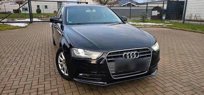 Schwarz Gebraucht 2014 Audi A4 Kombi | 8.000 € (Superpreis) - Bild 1/4