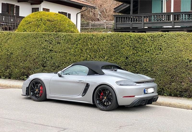 Gebraucht Porsche 718 Spyder 420 PS (308 kW) 2022 Silber Cabrio