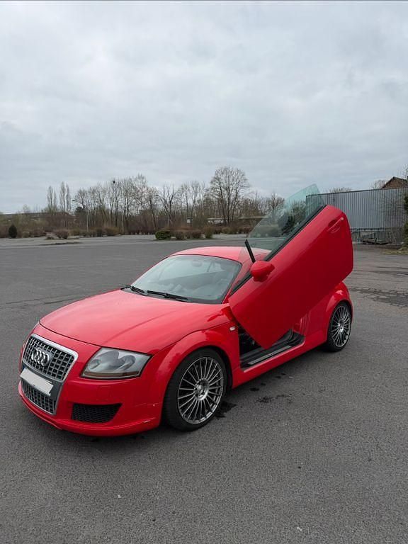 Gebraucht Audi Coupé Ambiente 250 PS (183 kW) 2005 Rot Coupé