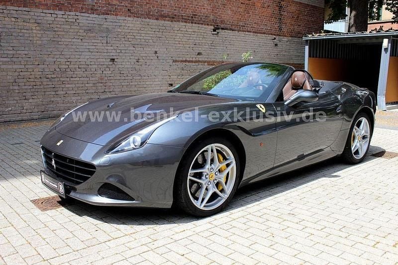 Gebraucht Ferrari California 560 PS (411 kW) 2015 Grau Cabrio