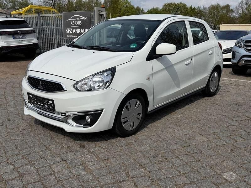 Gebraucht Mitsubishi Space Star Basis 71 PS (52 kW) 2018 Weiß Kleinwagen