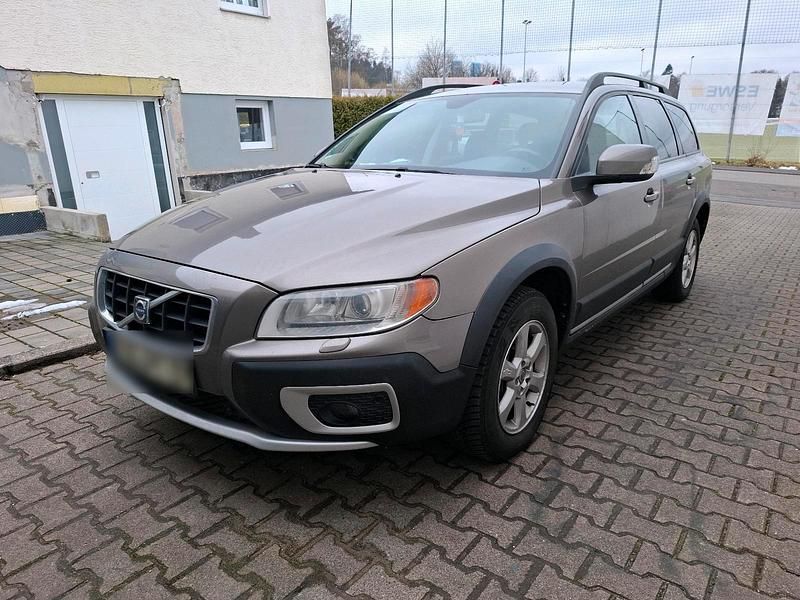 Braun Gebraucht 2008 Volvo XC70 Kombi | 5.500 € (Superpreis) - Bild 1/4