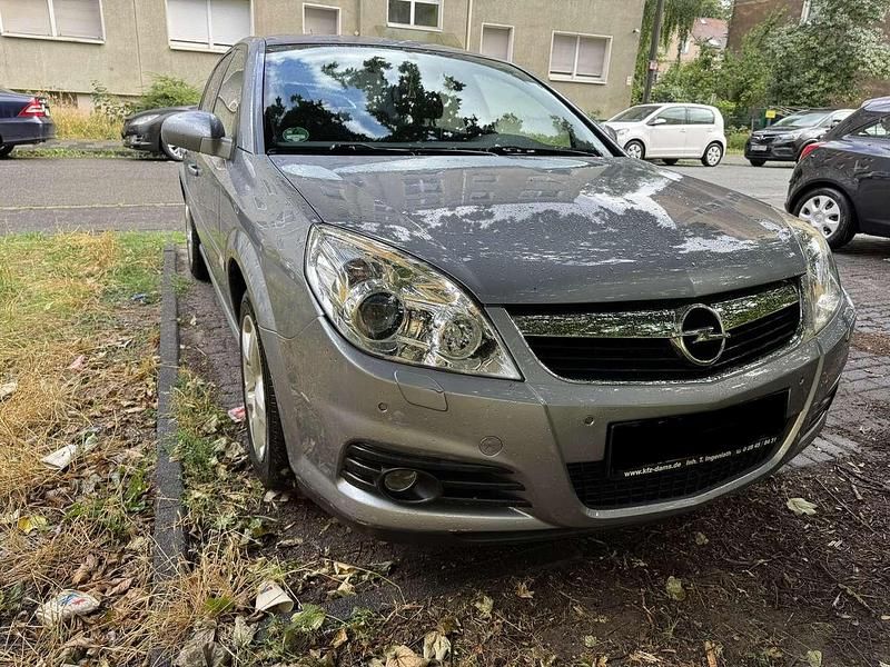 Gebraucht 2006 Opel Vectra Cosmo Limousine | 2.000 € (Fairer Preis) - Bild 1/4
