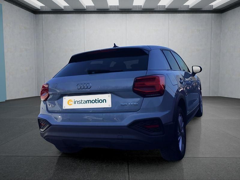 Gebraucht Audi Q2 110 PS (80 kW) 2023 Grau SUV