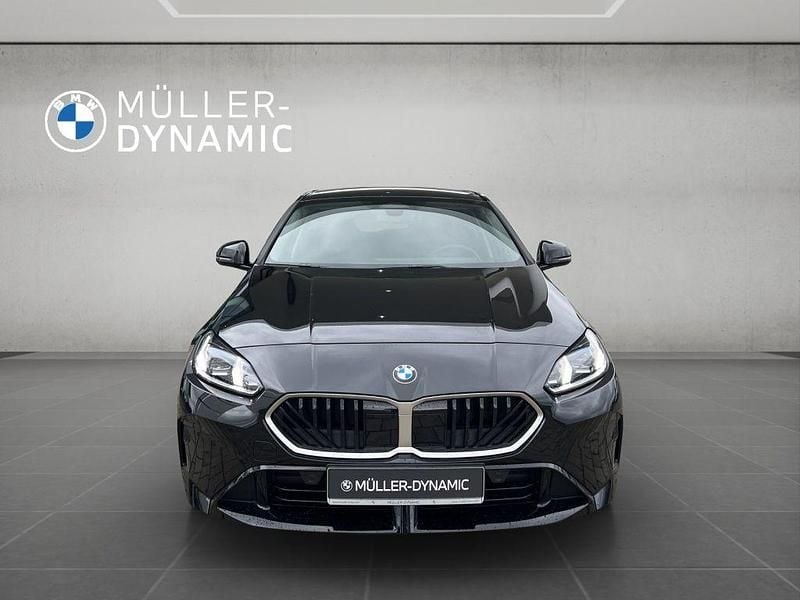 Gebraucht BMW 120 M Sport 163 PS (119 kW) 2025 Saphirschwarz Kleinwagen