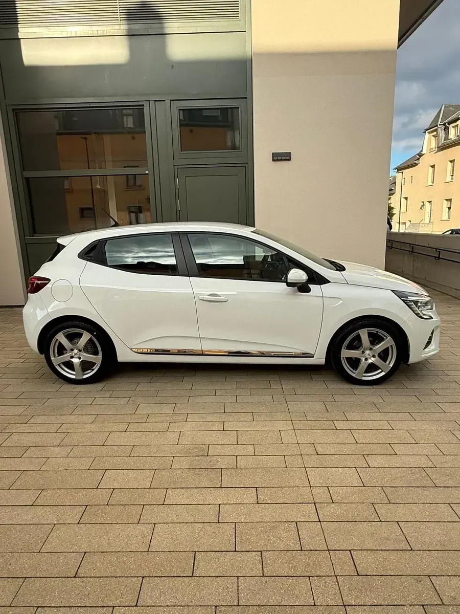 Gebraucht Renault Clio V 2021 Limousine