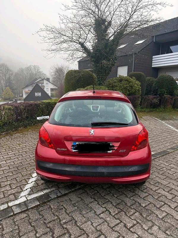 Gebraucht Peugeot 207 2006 Rot Kleinwagen