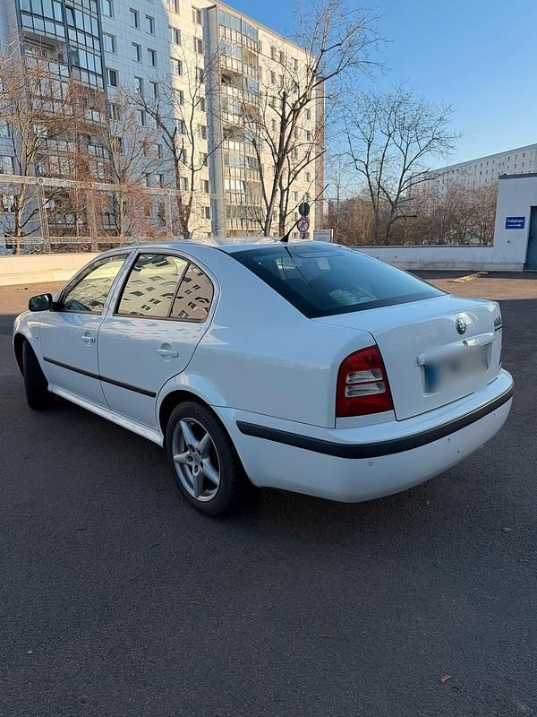 Gebraucht Skoda Octavia 75 PS (55 kW) 2005 Weiß Limousine